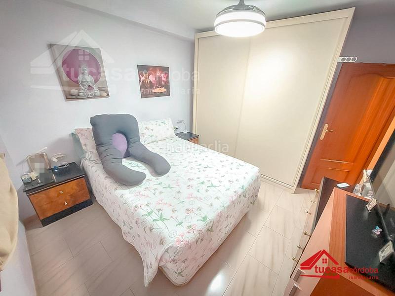 Foto d9505c04-43b1-4b15-b23a-d4e3ba43ba7a. Pis amb calefacció a Fátima - Levante Córdoba