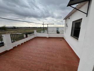 Masia a El Higuerón. Casa de 178 m en una extensa parcela de 1.929 m en el higuerón
