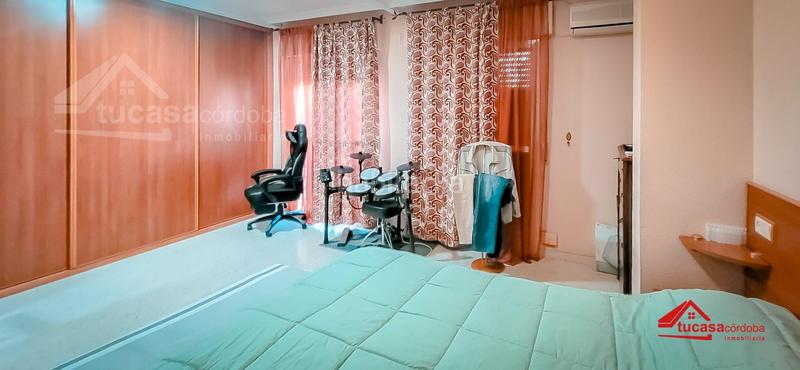 Foto 5aec52dd-75b1-4b5b-b78a-96a1deaffdcd. Zweistöckige wohnung mit heizung parking in Sector Sur Córdoba