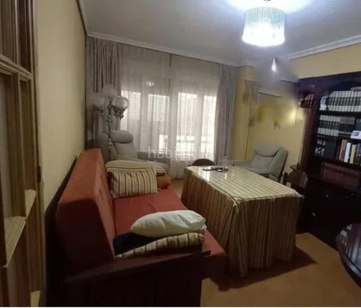 Foto 37fcf705-764b-4b68-a42c-f10e60838e3f. Pis amb calefacció aparcament a Centro Córdoba