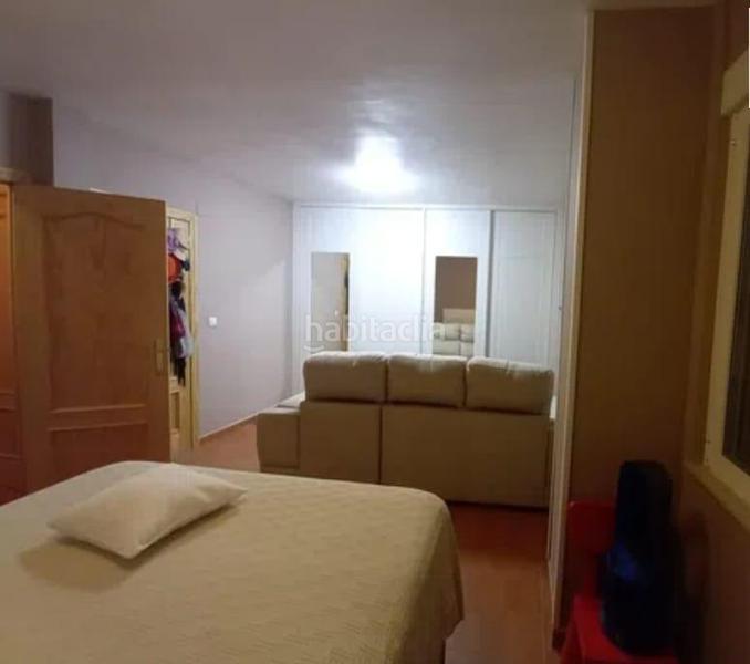 Foto 5d567f65-c164-4aaf-8184-8f7f124cb5b2. Pis amb calefacció aparcament a Centro Córdoba