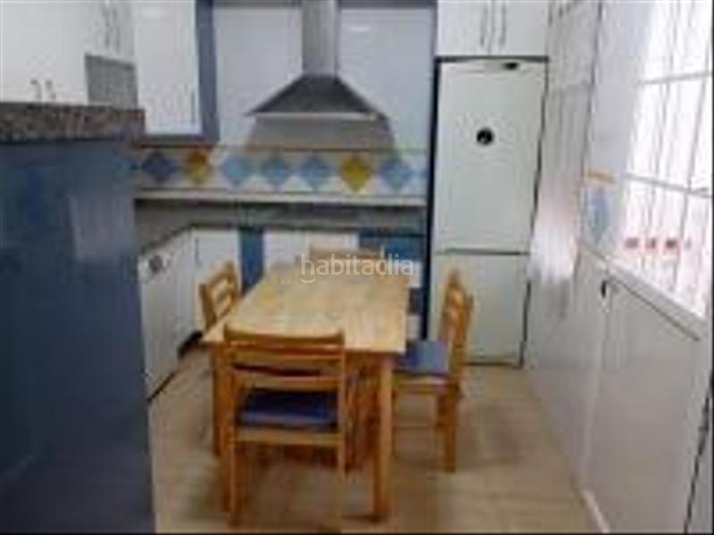 Foto e9abca13-5968-4272-9540-b31e9b828113. House with parking in Huerta de la Reina - Trassierra Córdoba