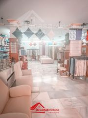 Local Comercial a Fátima - Levante. Oportunidad única local comercial versátil con almacén y cochera