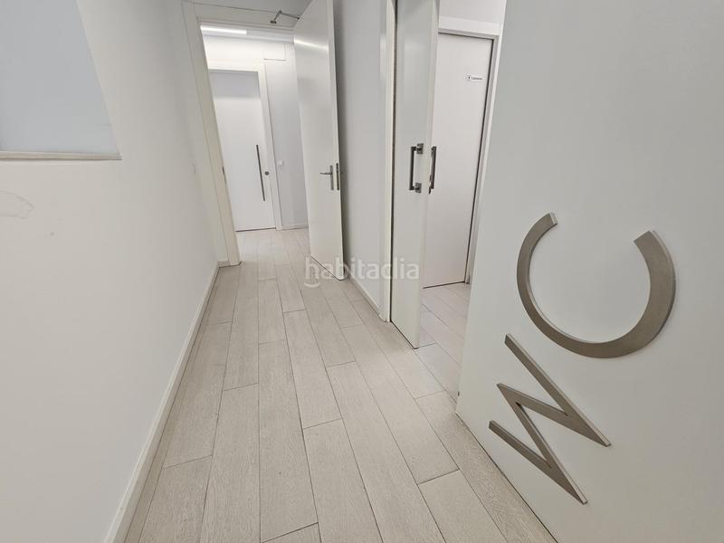 Foto 186f2160-deeb-4c76-bdaf-3f6340817107. Oficina tu empresa o marca necesita un espacio en el mejor edificio de oficinas ? en Córdoba
