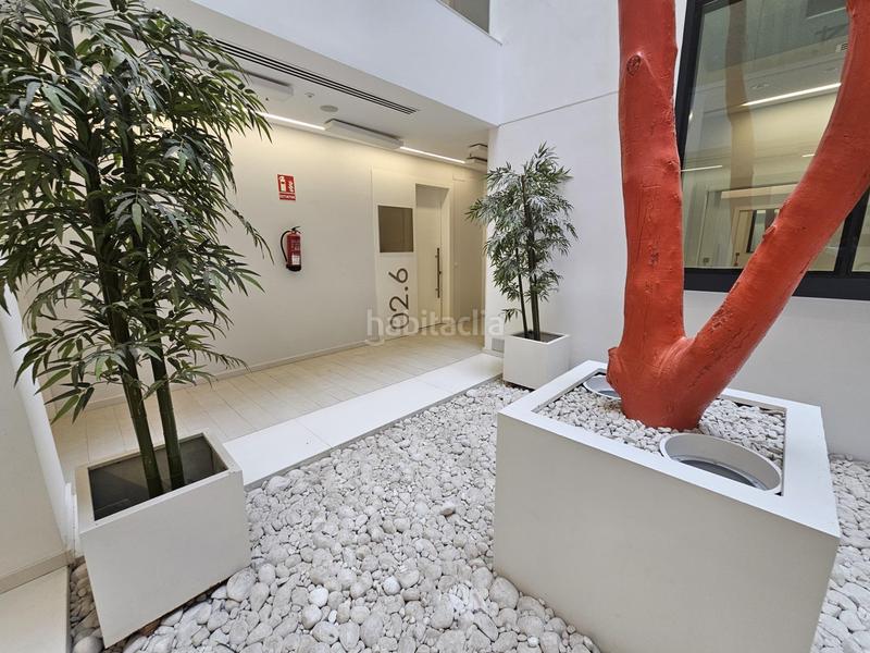Foto 3b77dbc6-da7d-41b8-a7d6-b54d086b8e80. Oficina tu empresa o marca necesita un espacio en el mejor edificio de oficinas ? en Córdoba
