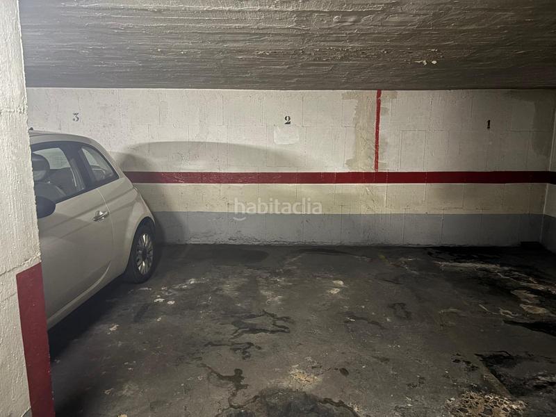 Foto ac1e153a-6dfa-469f-be41-4ae33060db67. Parking voiture dans Centro Córdoba
