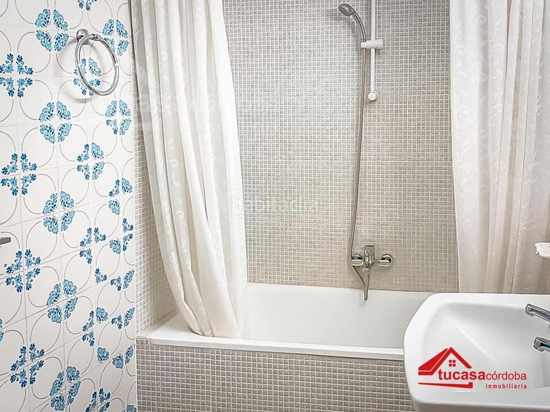 Foto 3741ba40-1fd9-409a-bf80-2a302ab18e4b. Appartamento con riscaldamento in casco histórico - ribera - san basilio Córdoba