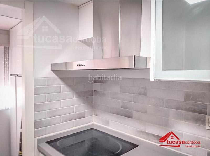 Foto 44f20765-ae70-4210-b329-4da204a87ce6. Piso  reformado y listo para entrar a vivir en Sector Sur zona baja! en Córdoba