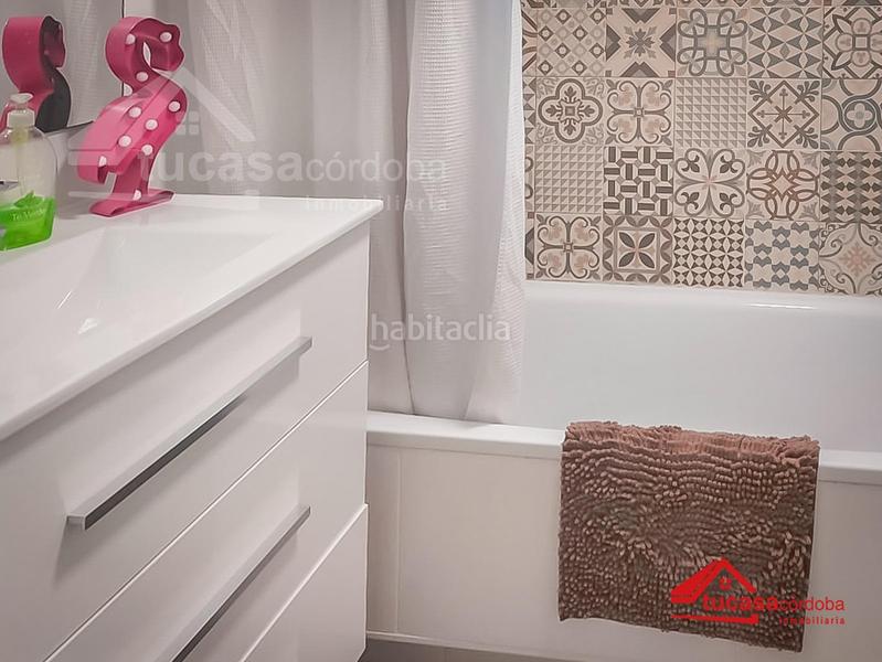 Foto c23244d6-ed79-47f6-84eb-6e1e1778d704. Piso  reformado y listo para entrar a vivir en Sector Sur zona baja! en Córdoba