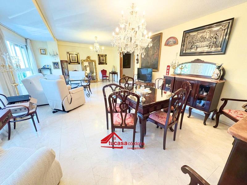 Foto e5057f54-6c8d-4b8d-bb5b-8d1df9bbea65. Piso oportunidad única en el corazón ! en Centro Córdoba