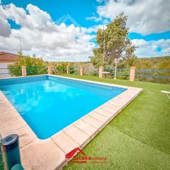 Xalet a Almodóvar del Río. Chalet con piscina en venta en almodóvar del río, zona cuevas ba