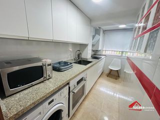 Piso en Sector Sur. Funcional, luminoso y con excelente ubicación! piso en zona baja