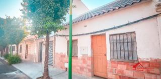 Casa a Cañero. Oportunidad en cañero! casa luminosa con gran potencial en una z