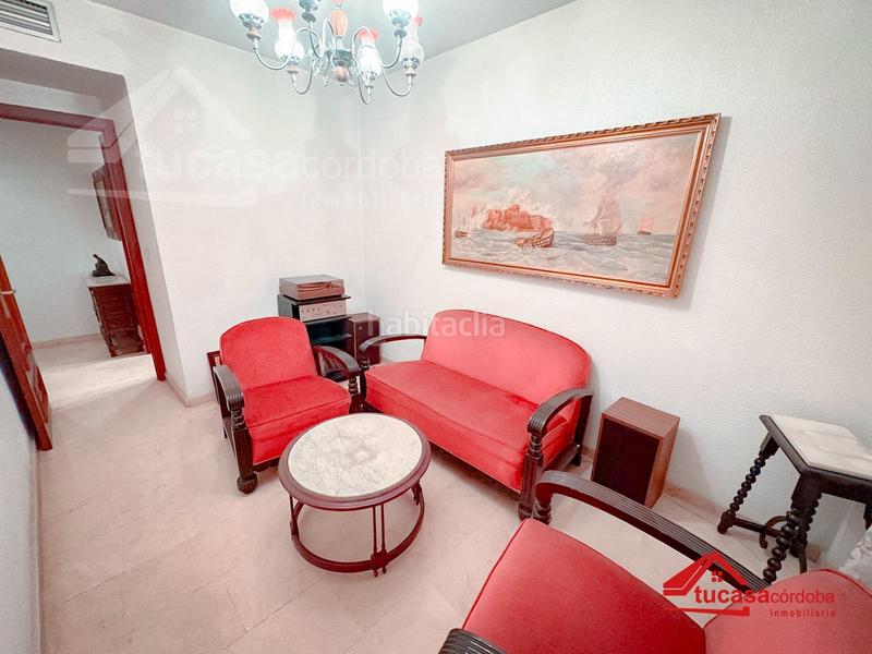 Foto f5cd9fbc-6210-49cb-b252-89b35053211e. Piso exclusiva vivienda en venta en el corazón en Córdoba