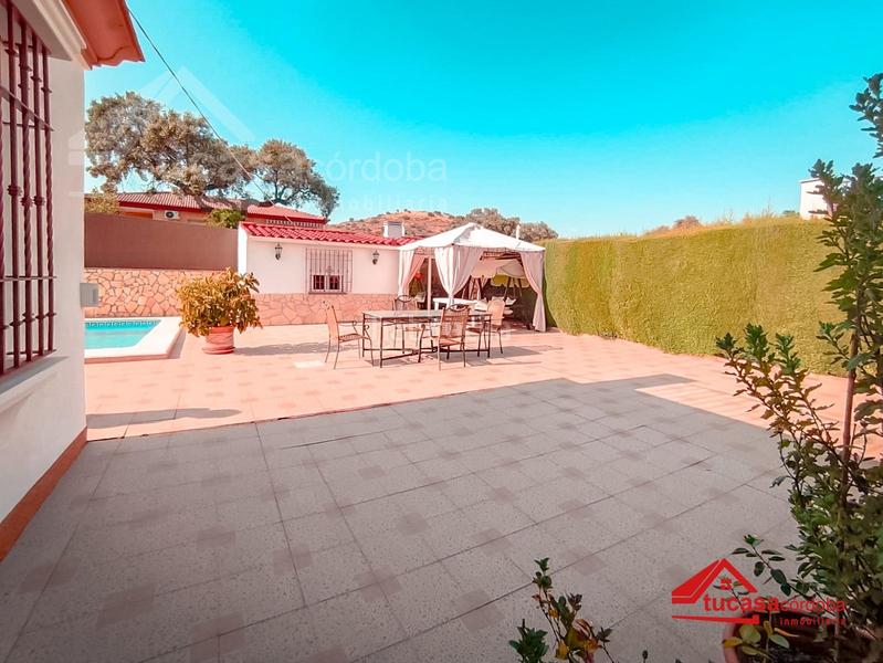 Foto 2b0350ec-f4b7-4c40-addb-55dd0dc1bf30. Chalet avec parking piscine dans Alcolea Córdoba