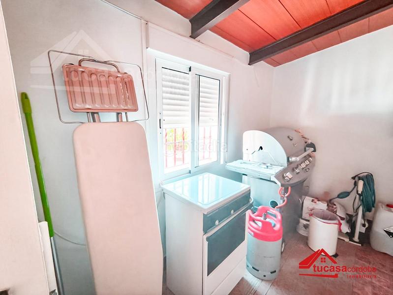 Foto 6d895a4d-6370-40fa-b008-7ef483c18814. Chalet avec parking piscine dans Alcolea Córdoba