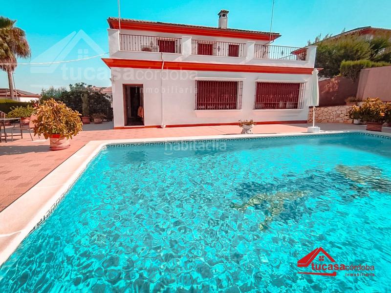 Foto 71e54556-97d1-4e23-bbb7-26e3393c260b. Chalet avec parking piscine dans Alcolea Córdoba