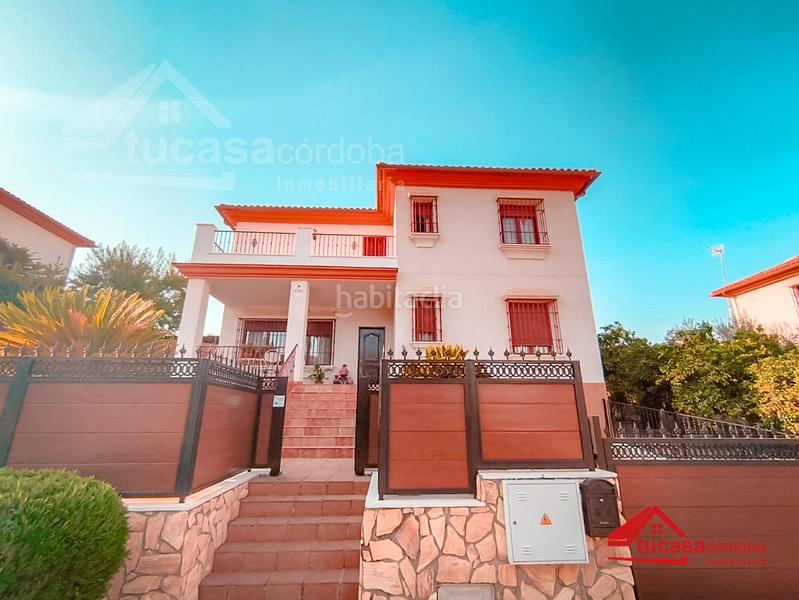 Foto 94b1a903-3d95-49c0-ad51-a77b99d86f9b. Chalet avec parking piscine dans Alcolea Córdoba