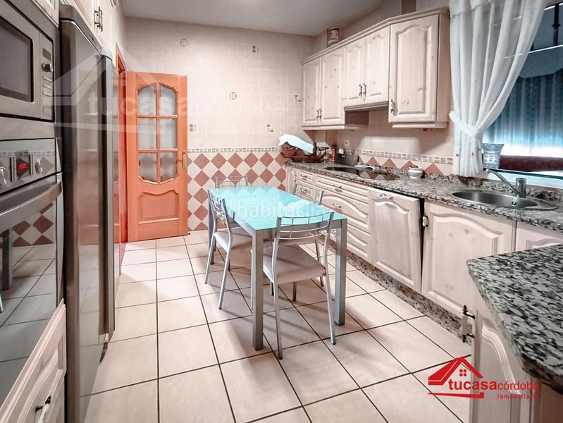 Foto a56560c3-f933-4c74-b790-fa1e339e40c5. Chalet avec parking piscine dans Alcolea Córdoba