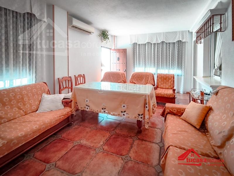 Foto ef9172ff-6dc9-40f7-8947-07ac5147f92e. Chalet avec parking piscine dans Alcolea Córdoba