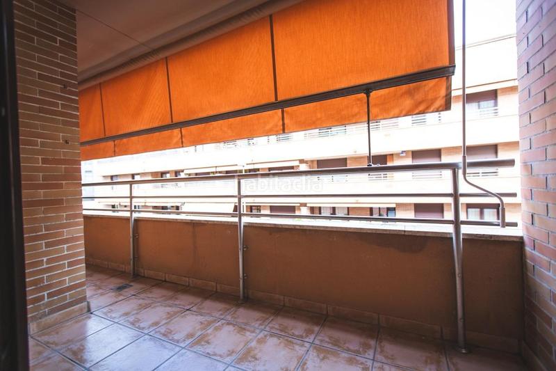 Foto f285bb84-f7a3-4c1a-98b4-c8bf30a55698. Pis amb calefacció aparcament piscina a Tablero Bajo - Arruzafilla Córdoba