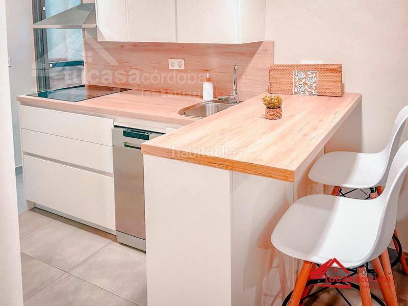 Foto 0ac11fb0-78c8-45bc-9bc8-649cd94fff07. Piso  reformado con licencia turística en Cañero en Córdoba