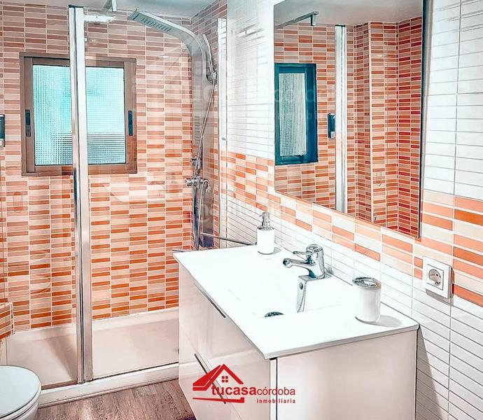 Foto e5abd699-d157-4193-a6fc-7fa27ee0654f. Piso  reformado con licencia turística en Cañero en Córdoba