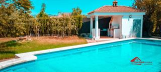Masia a El Higuerón. Casa con gran terreno, piscina y pozo en fontanar de quintos, ur