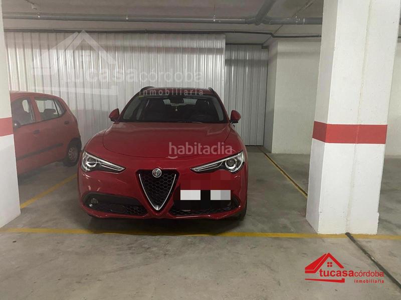 Foto a8524352-e15b-44f1-a33e-83b4c1ab69e1. Parking coche cochera en arroyo del moro amplia y funcional en Córdoba