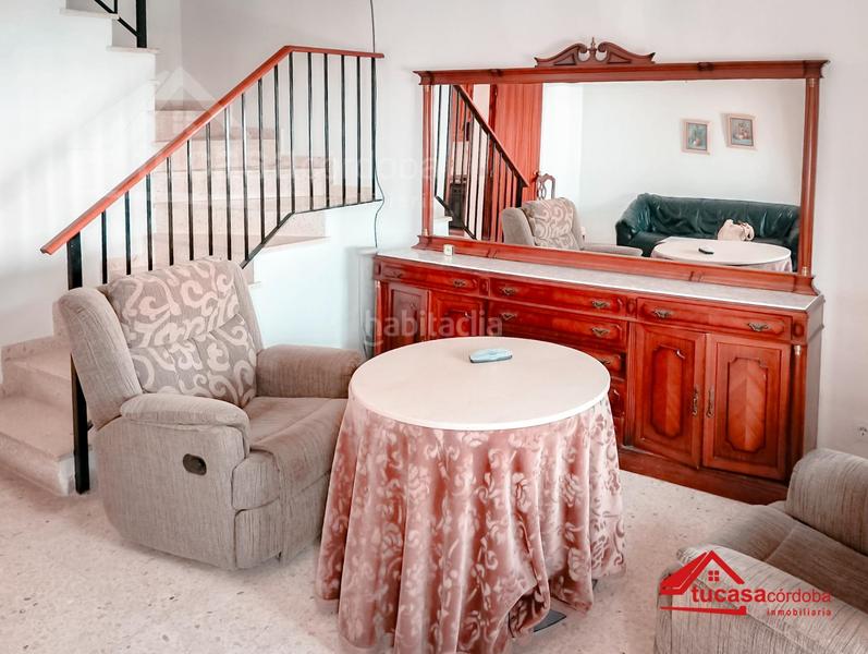 Foto 33aa955e-08b4-4d4e-ab9c-ef0e003542dc. Casa en exclusiva casa adosada en esquina para reformar córdoba en Guadalcázar