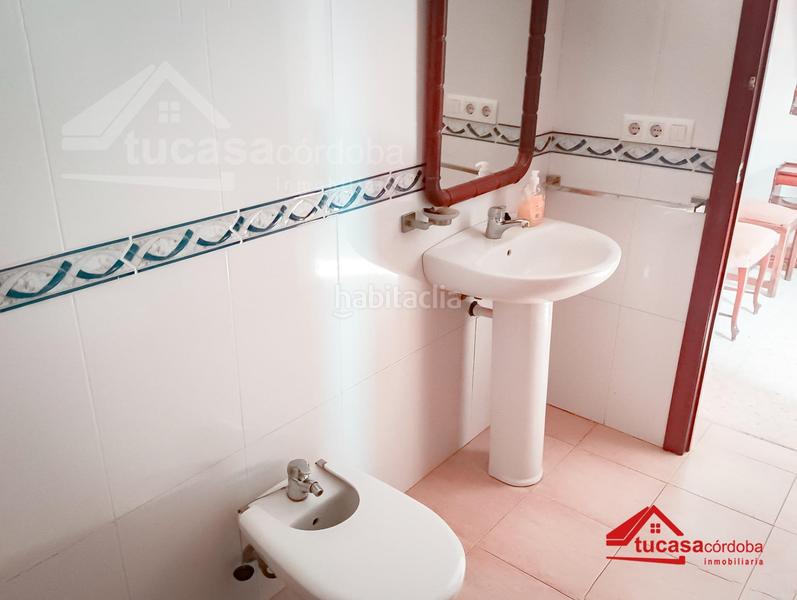 Foto 6d9d181b-15dd-42ec-afd9-6bdb931cc4a2. Casa en exclusiva casa adosada en esquina para reformar córdoba en Guadalcázar