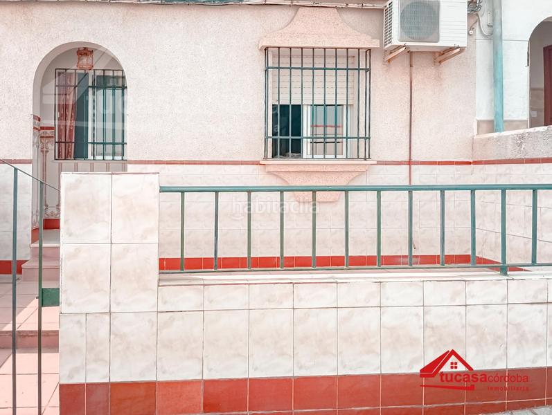 Foto f32d036f-8947-4121-8953-d83ae68ea5b3. Casa en exclusiva casa adosada en esquina para reformar córdoba en Guadalcázar