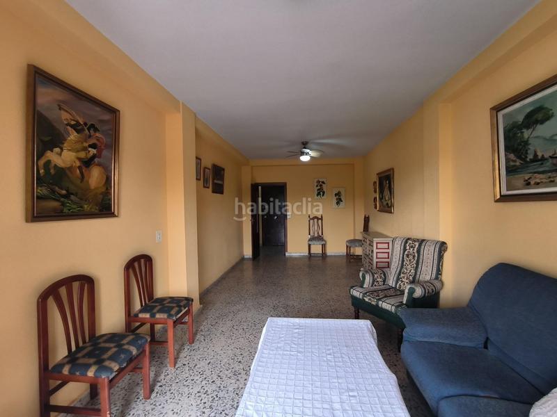 Foto fee94db5-b7b4-4f3f-a81b-8c27f709cad5. Piso amplio y luminoso piso en parque cruz conde con vistas a los jardines en Córdoba