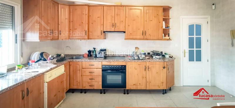 Foto 28a8a7b2-1951-4b58-a32d-b289b4fffe34. Casa amb calefacció aparcament piscina a El Higuerón Córdoba