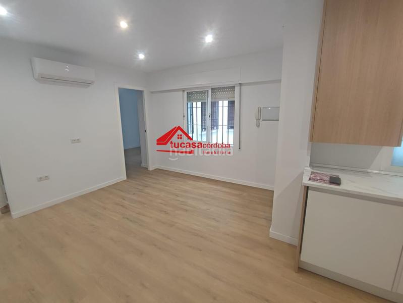 Foto 70162bc5-e488-4755-a5e0-c11b644e53e1. Appartamento in Ciudad Jardín - Zoco Córdoba