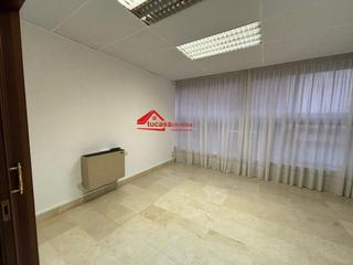 Oficina a Centro. Oportunidad única! oficina en venta en el corazón de córdoba