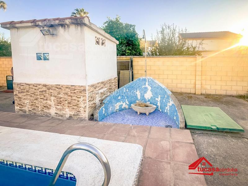 Foto 726abab0-2102-4669-b758-e572dee5fb73. Casale con piscina in Alcolea Córdoba