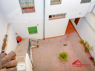 Casa a Sta. Marina - San Andrés - San Pablo - San Lorenzo. Edificio en venta en el casco histórico de córdoba 8 apartamento