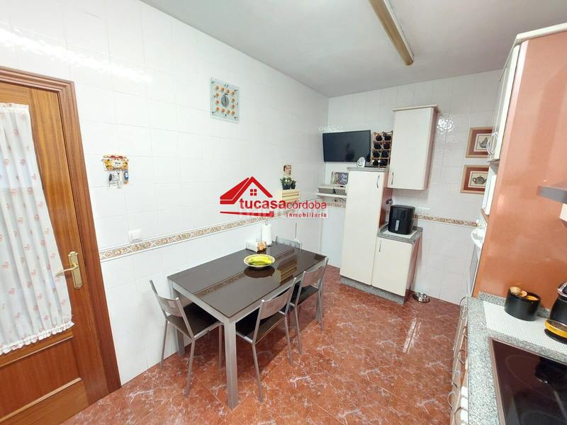 Foto d18c6aef-7887-4b4a-aaa9-8860c7437290. Haus mit parking in Ciudad Jardín - Zoco Córdoba