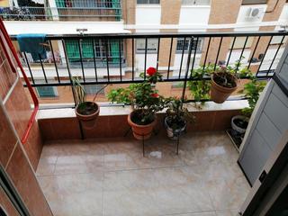 Pis a Santa Rosa - Valdeolleros. Exclusivo piso en santa rosa con ascensor, terraza y todas las c