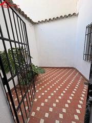 Planta baixa a Sta. Marina - San Andrés - San Pablo - San Lorenzo. Planta baja en venta cerca de la corredera  oportunidad para ref