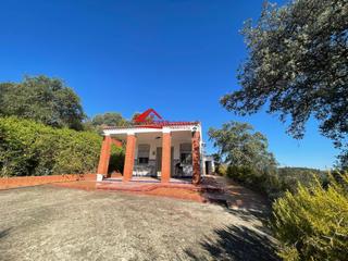 Masia a Obejo. Casa con terreno en obejo  espacio, naturaleza y tranquilidad a