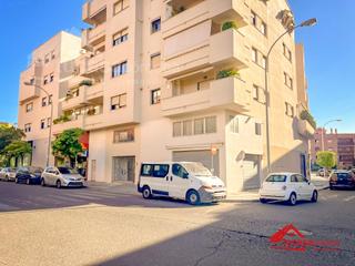 Geschäftsraum in Arroyo del Moro - Noreña. Local comercial en arroyo del moro junto a glorieta amadora