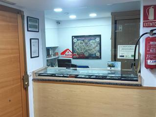 Local Comercial a Vista Alegre - Parque Cruz Conde. Local comercial  ideal para inversión convirtiéndolo en vivienda