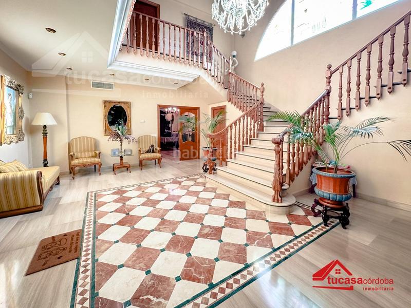 Foto 02c496be-1a7e-4767-ab04-504f075e8441. Chalet mit heizung parking pool in El Brillante -El Naranjo - El Tablero Córdoba