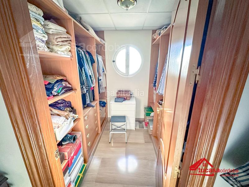 Foto 09286bbc-0c57-45fb-918c-965b6f52704f. Chalet mit heizung parking pool in El Brillante -El Naranjo - El Tablero Córdoba