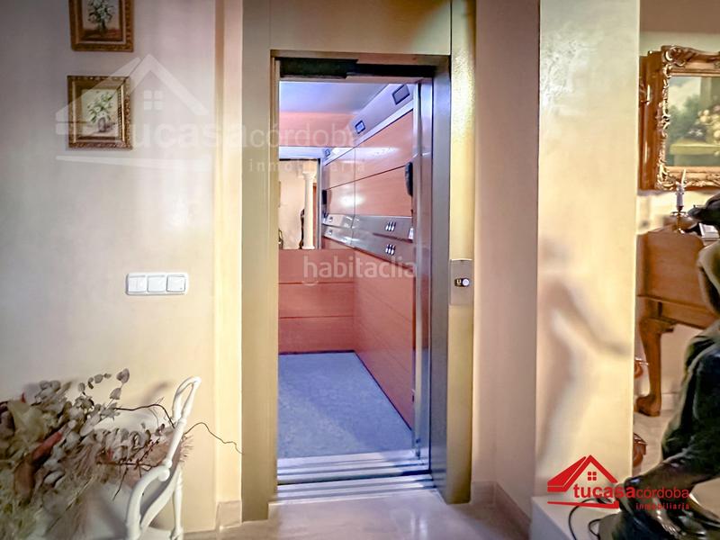 Foto 63ddc3a2-405e-484a-ad59-433a54a35242. Chalet mit heizung parking pool in El Brillante -El Naranjo - El Tablero Córdoba