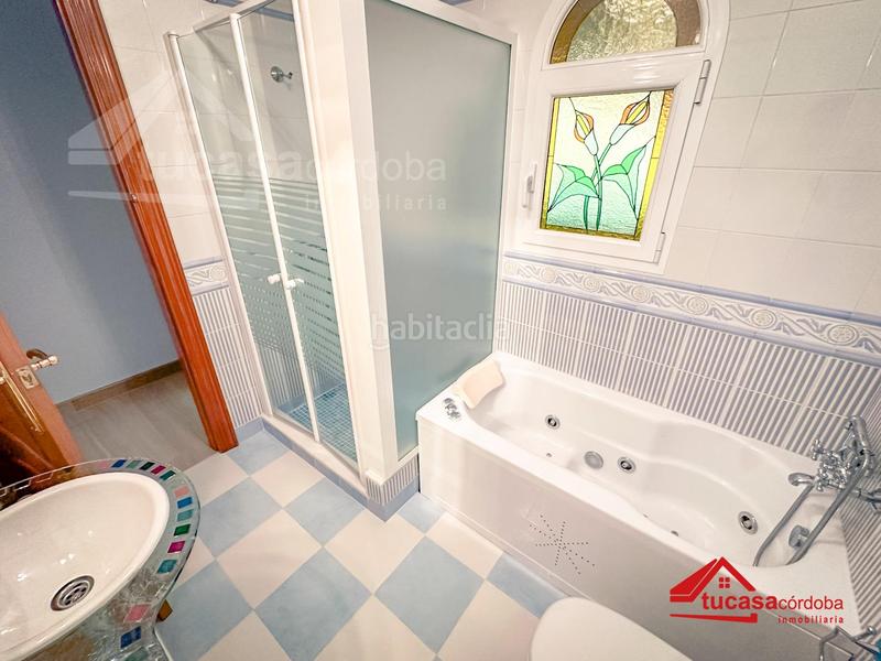 Foto 9d57ee94-9aa4-4441-8302-b9aa9f385d85. Chalet mit heizung parking pool in El Brillante -El Naranjo - El Tablero Córdoba