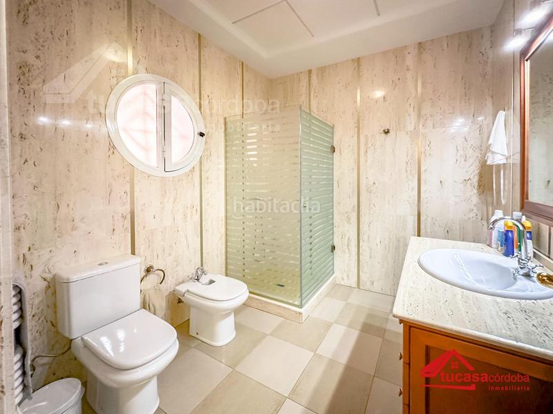 Foto fb238254-4a0f-48f9-bb4c-195501821535. Chalet mit heizung parking pool in El Brillante -El Naranjo - El Tablero Córdoba