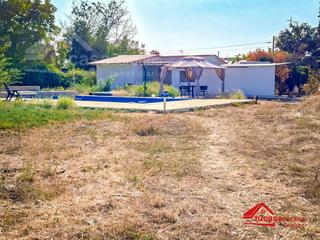 Masia a El Higuerón. Dos viviendas con terreno y piscina en villarrubia cortijo el ru